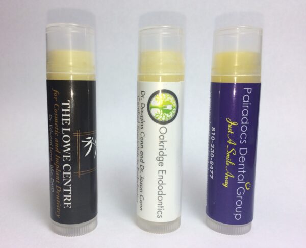 canadian-all-natural-beeswax-lip-balm